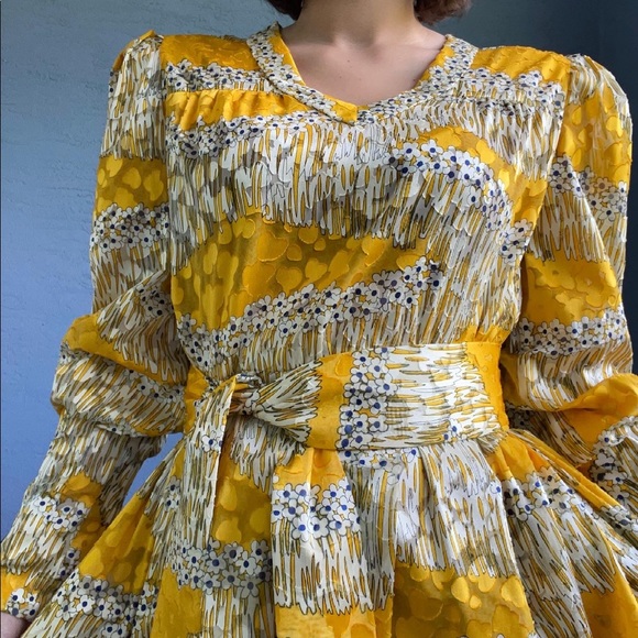 Gorgeous Asian Silk Inspired Custom Made Vintage Gown - Picture 2 of 8